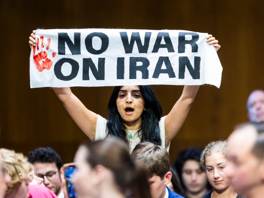 Strategic Chokepoints in the Gulf Under Siege Amid Escalations