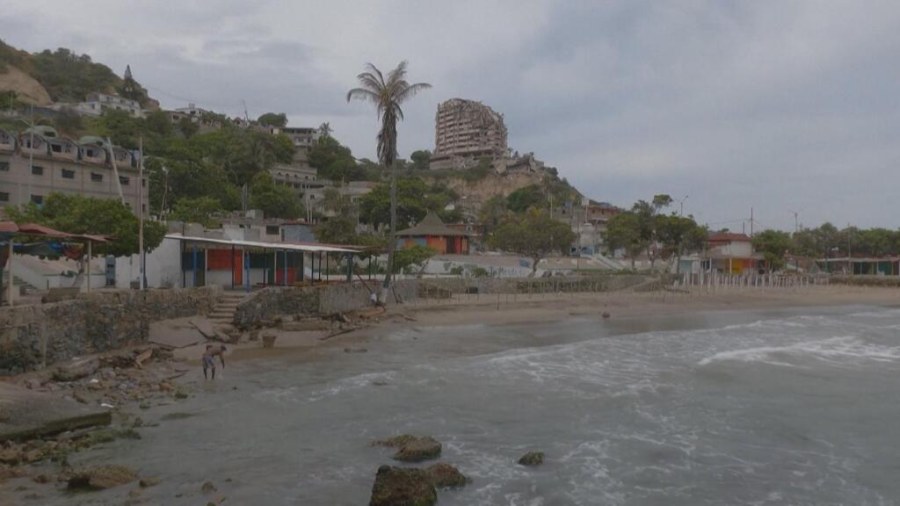 Venezuelan Earthquakes Undermine Vital Tourism Sector