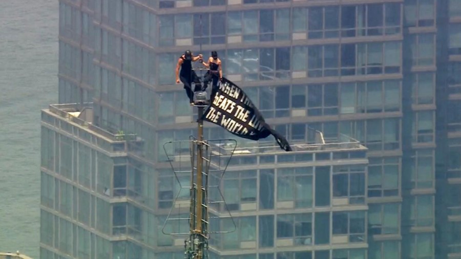 Incident on Empire State Building Sparks Security Concerns