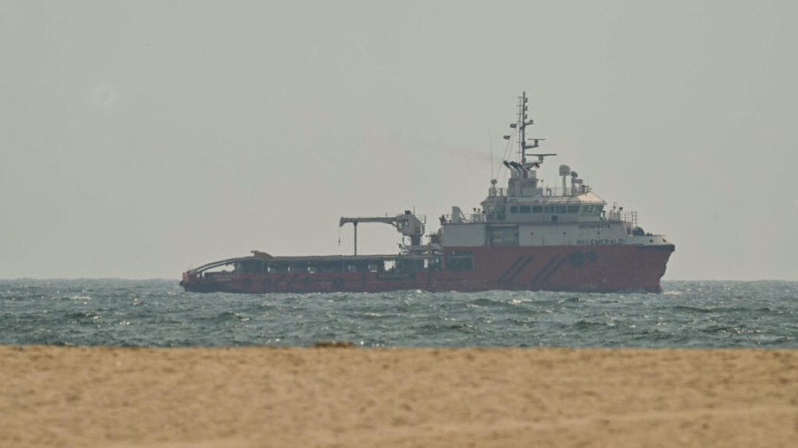 US Conducts Retaliatory Strikes Following Iranian Attack in Hormuz