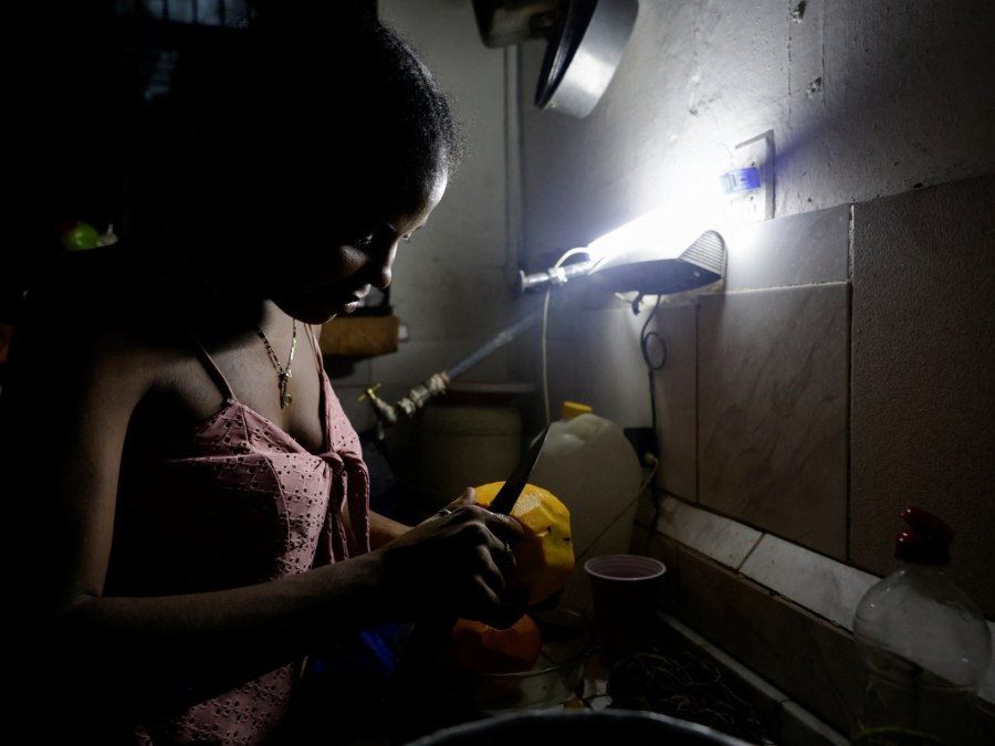 US Intensifies Economic Pressure with New Sanctions Against Cuba
