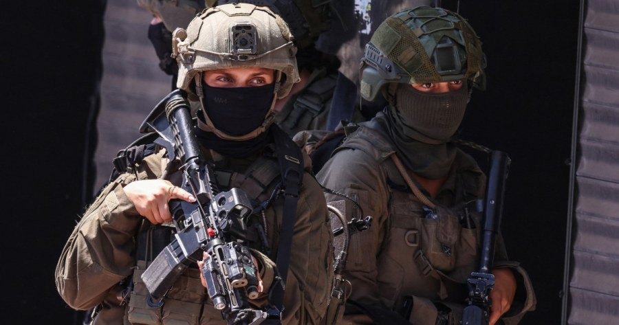 Escalation in West Bank: Israeli Forces Raid Qalandiya