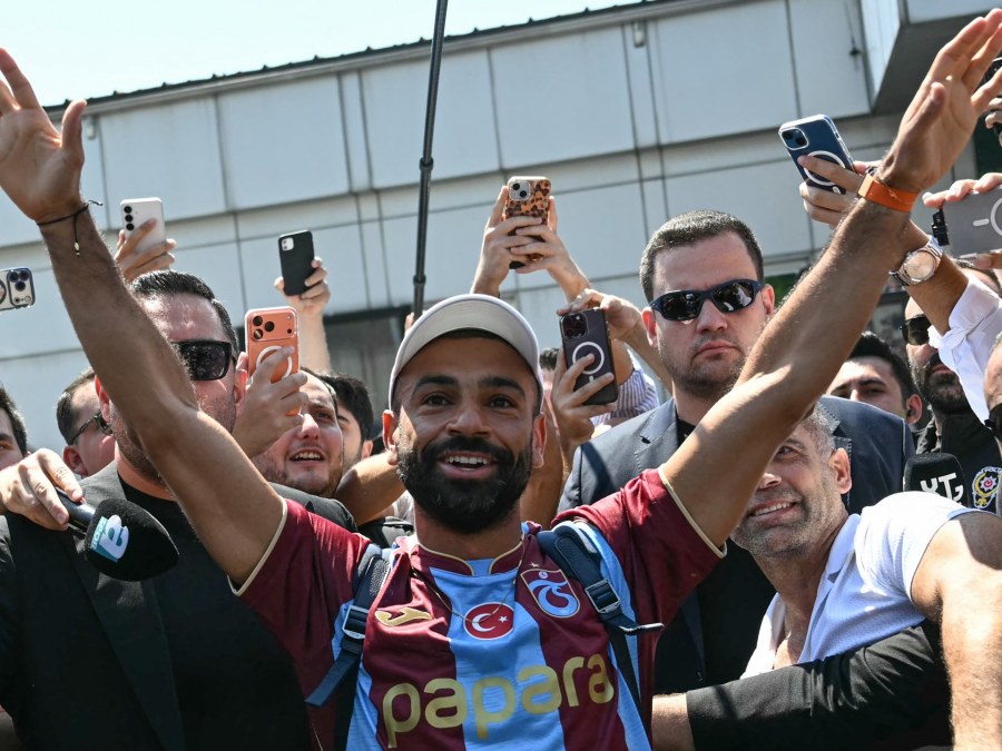 Mohamed Salah Nears Transfer to Trabzonspor Amid Fan Frenzy
