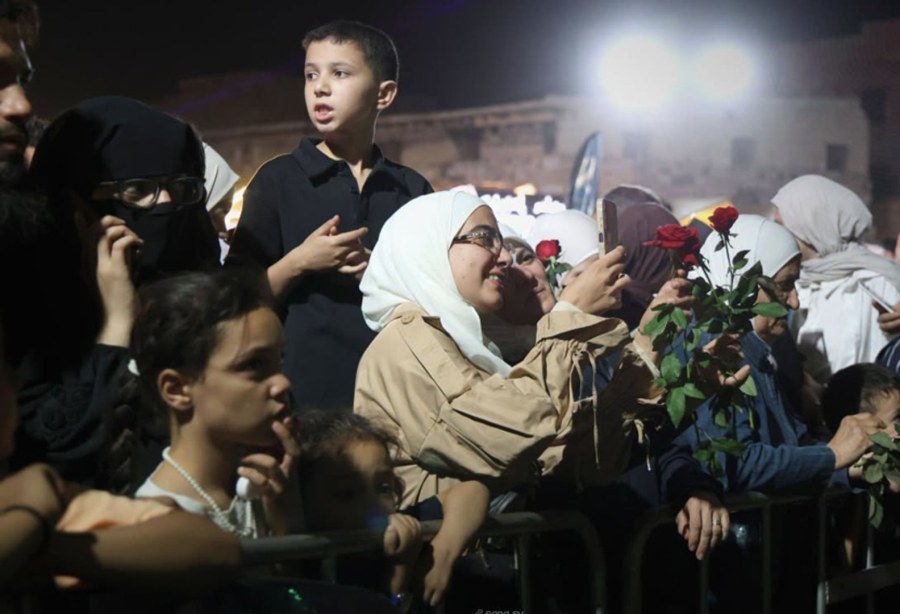 Syrian Military's Symbolic Gesture Amid Conflict
